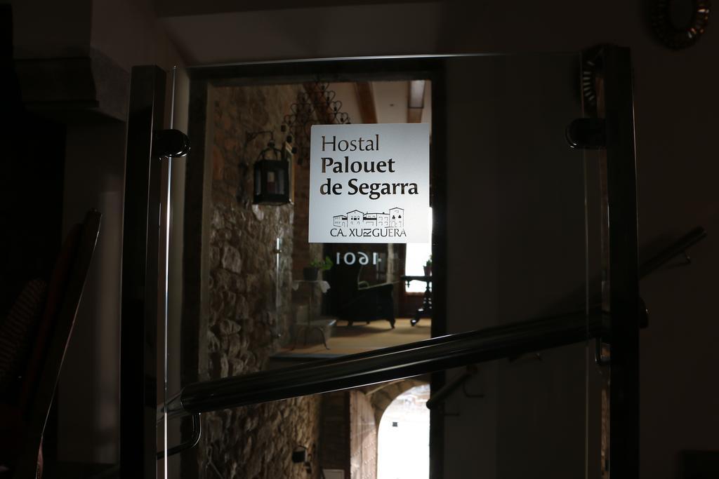 Hostal Palouet De Segarra ภายนอก รูปภาพ