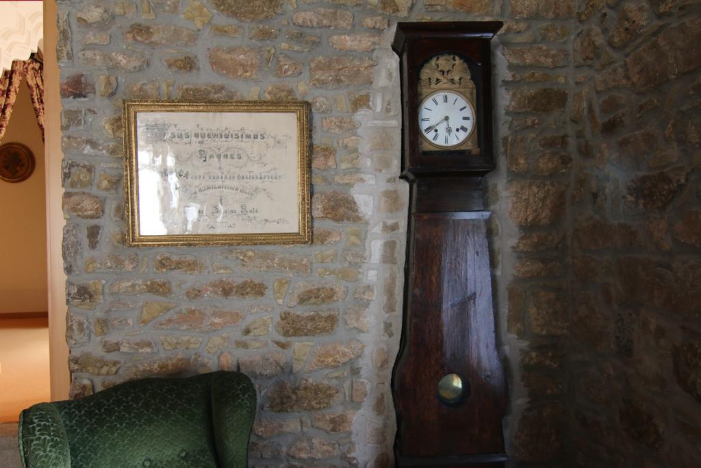 Hostal Palouet De Segarra ภายนอก รูปภาพ
